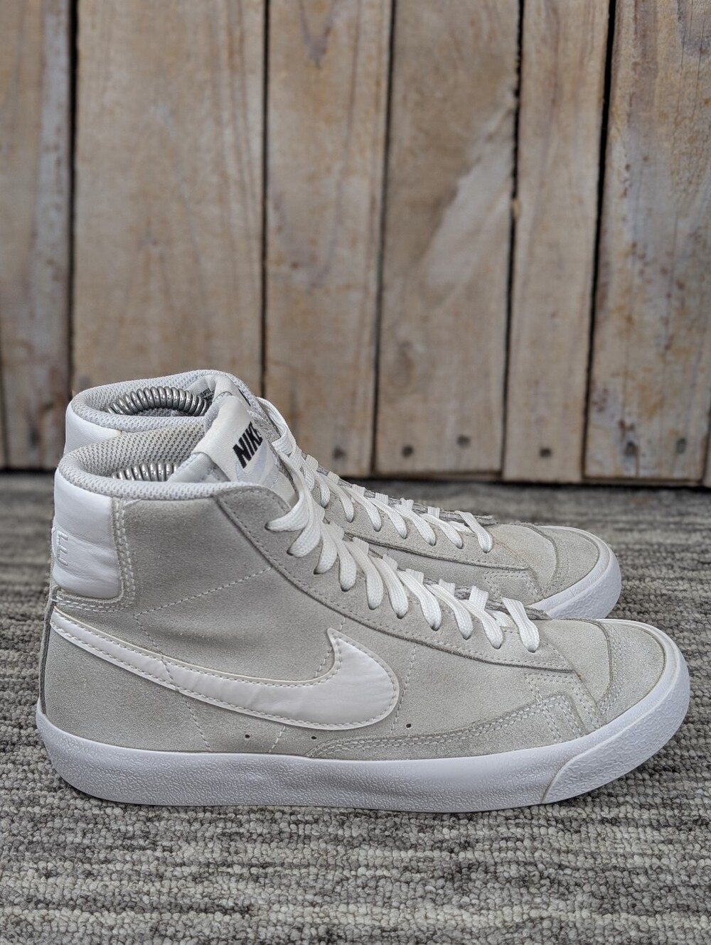 Nike: Blazers Med 77 GS (Youth) - Gray Suede - Size 4.5Y/6 Women